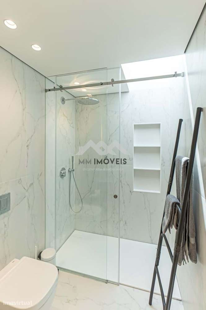 T3 Luxo Último Piso | Leça da Palmeira | Vistas de Mar | Varanda a Poe-12