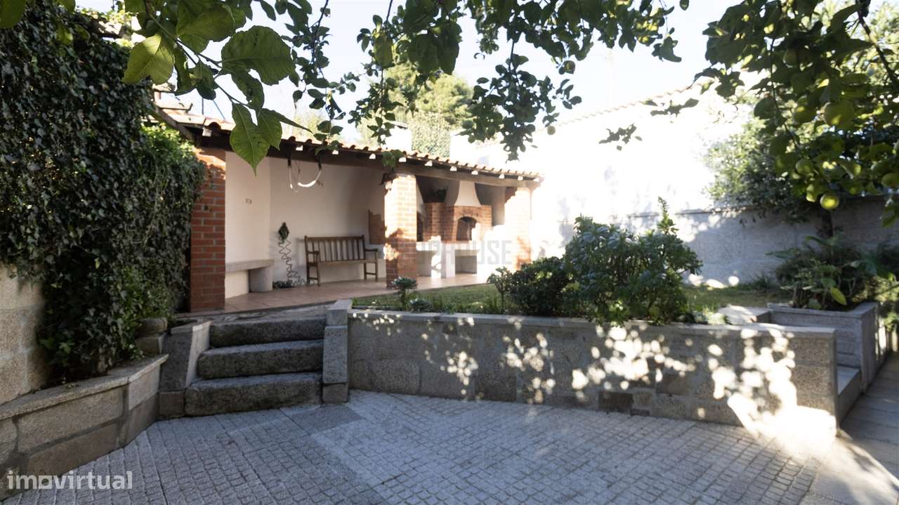 Moradia Geminada T3+1 – Viso Norte, Viseu-26