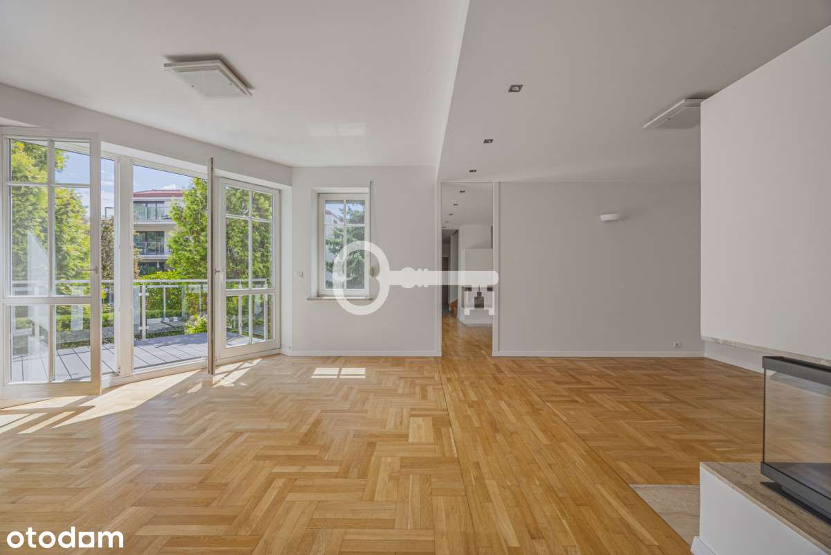 Słoneczny apartament na Wilanowie Królewskim-4