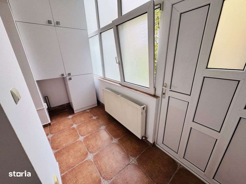 Spatiu comercial, 65 MP, Zona Fac. Litere - Imagine principală: 4/8