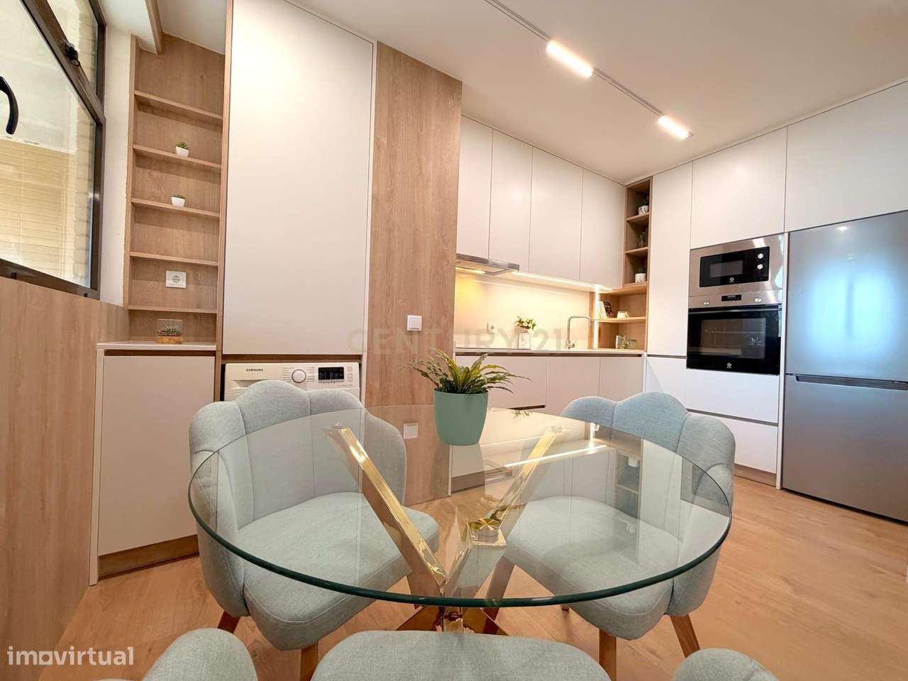 Apartamento T1 remodelado na Avenida Vasco da Gama, Póvoa de Varzim - Grande imagem: 5/17