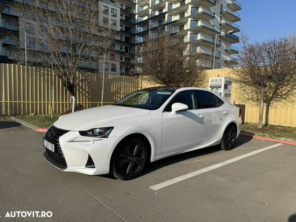 Lexus Seria IS 300h Executive Line - 1