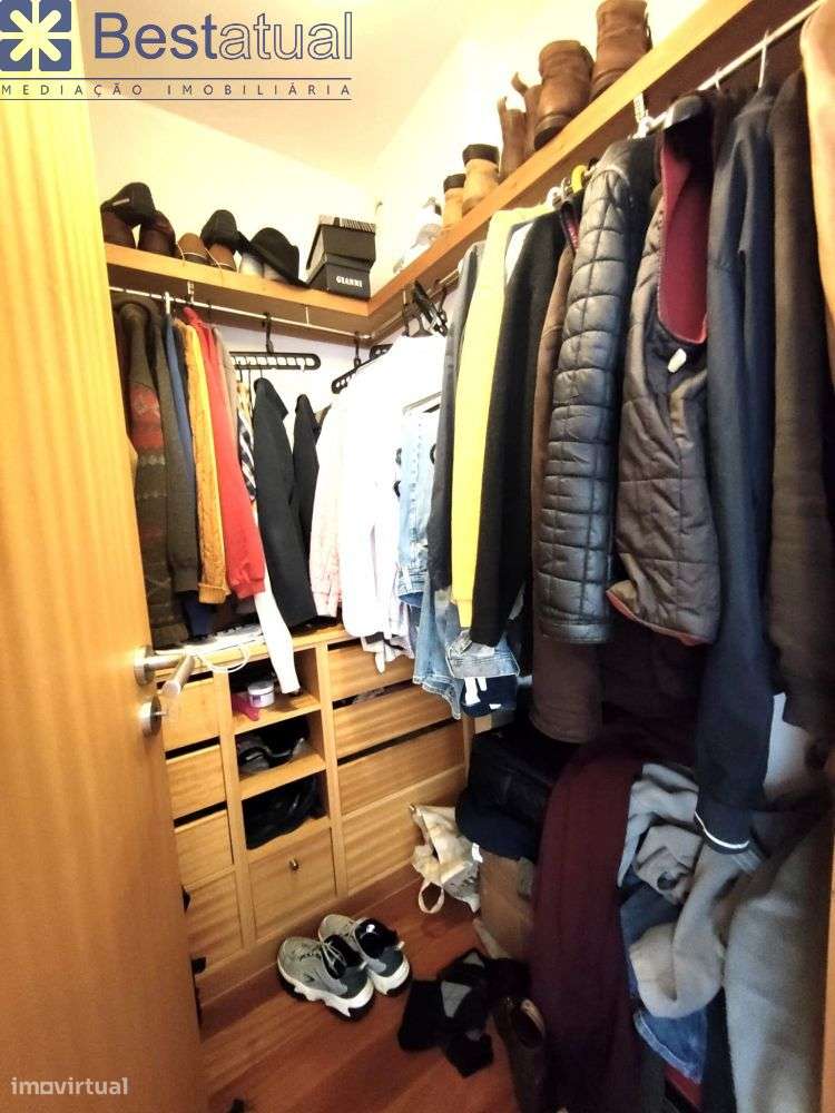 T 3 - 2 Suites -Cond. fechado -Vistas deslumbrantes-31