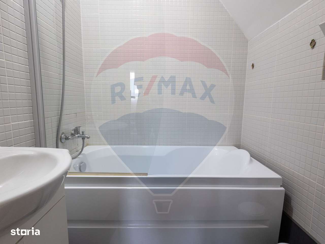 Pensiune 9 camere, oportunitate preluare afacere activa 9.3 Booking-18