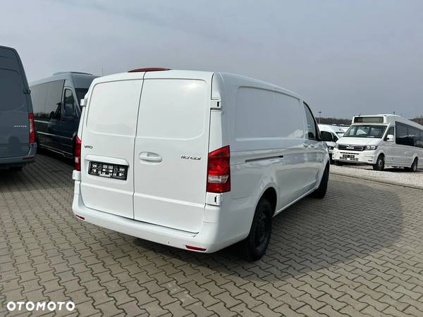 Mercedes-Benz Vito 110 - 3