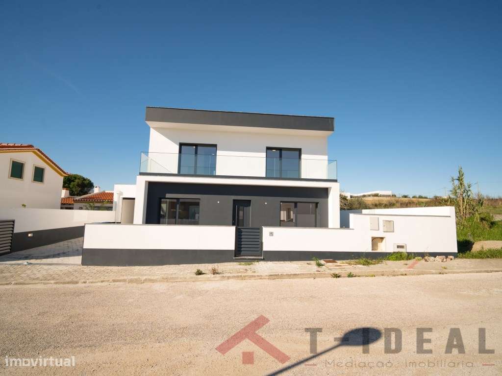 Moradia T4 nova próxima da Lourinhã e das praias-57