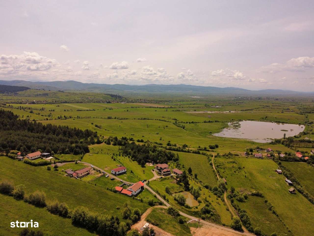 Teren intravilan zona residentiala noua Covasna, peisaj de poveste - Imagine principală: 4/8