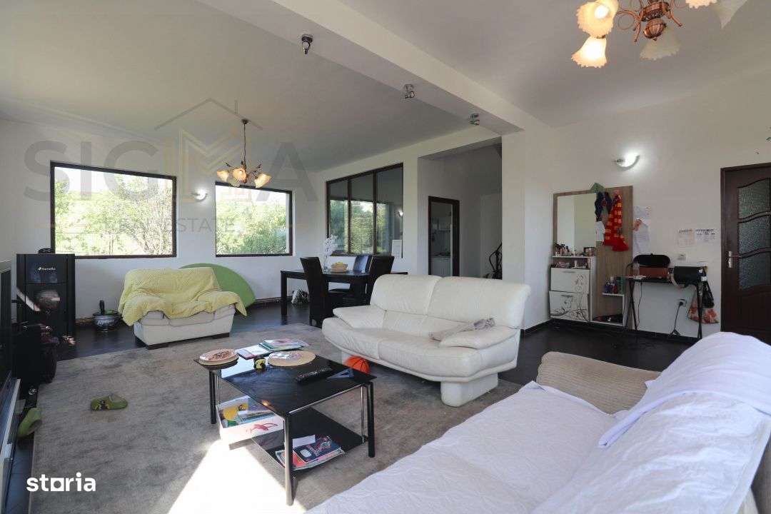 Casa individuala, Iris, zona Oasului, priveliste frumoasa! - Imagine principală: 4/8