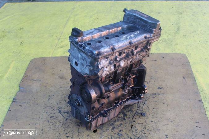 Motor AUDI A6 A8 VW PHAETON 3.2 V6 241 CV - AYT - 2