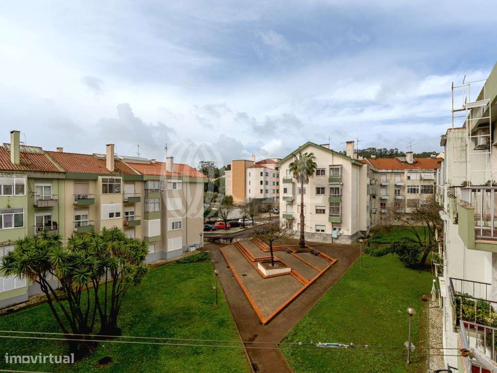 Apartamento T3 remodelado, em Carnaxide, Oeiras - Grande imagem: 3/23