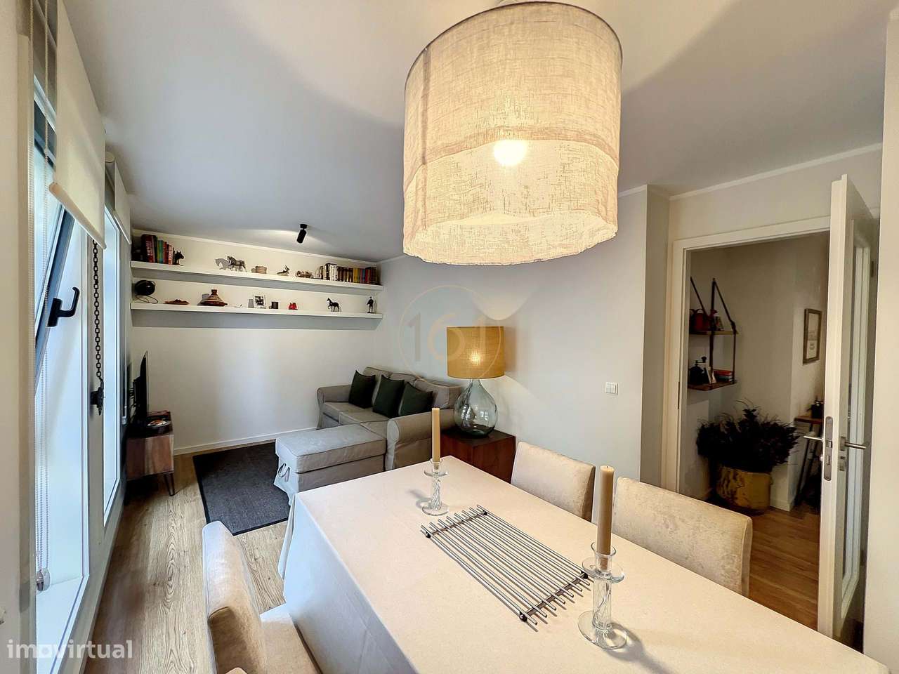 Apartamento T2 em Lordelo do Ouro - Grande imagem: 2/22