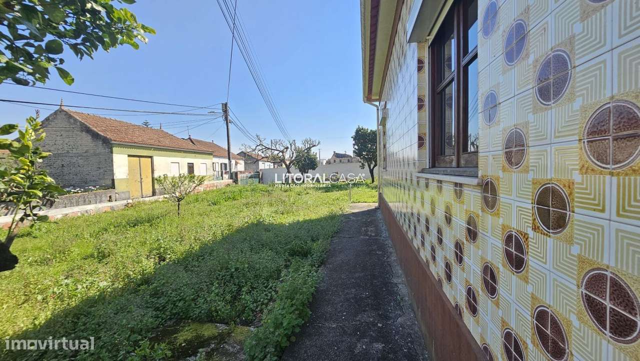 Moradia T2+1 | Térrea | Jardim | Estacionamento - Grande imagem: 5/23