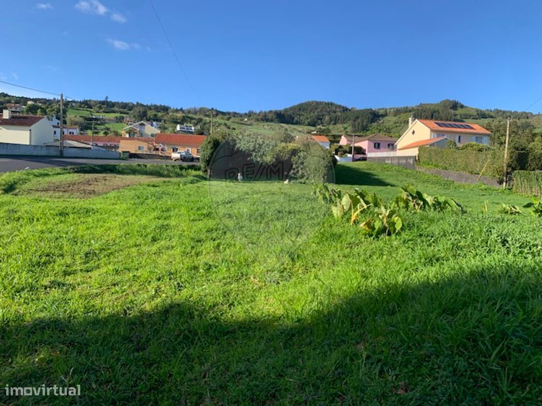 Terreno  para venda - Grande imagem: 1/3