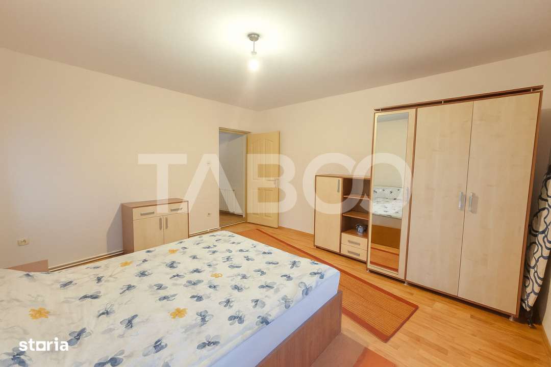 Apartament decomandat de vanzare 3 camere balcon parcare si curte - Imagine principală: 1/13