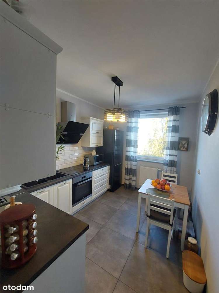 Atrakcyjne, 2 pok. z osobną kuchnią i tarasem w apartamentowcu-1