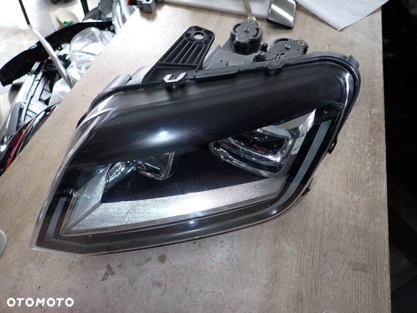 VOLKSWAGEN AMAROK 2H3 LIFT LAMPA LEWY PRZÓD 2H3941031 - 1