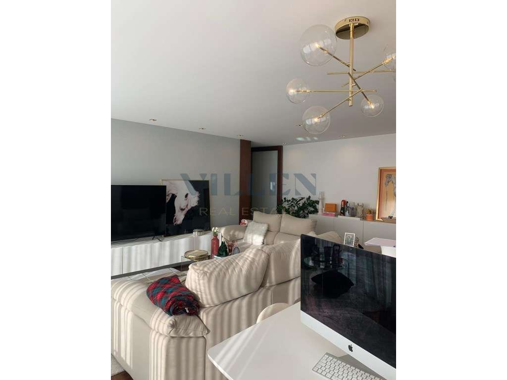 Apartamento T2 Mobilado na Póvoa de Varzim - Como Novo, com Garagem... - Grande imagem: 5/22