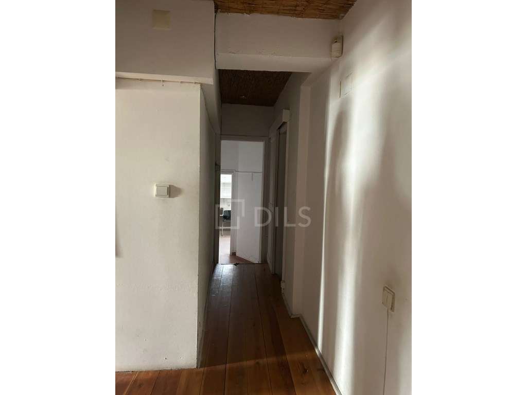 Loja para Arrendamento em Campo de Ourique - Grande imagem: 4/20