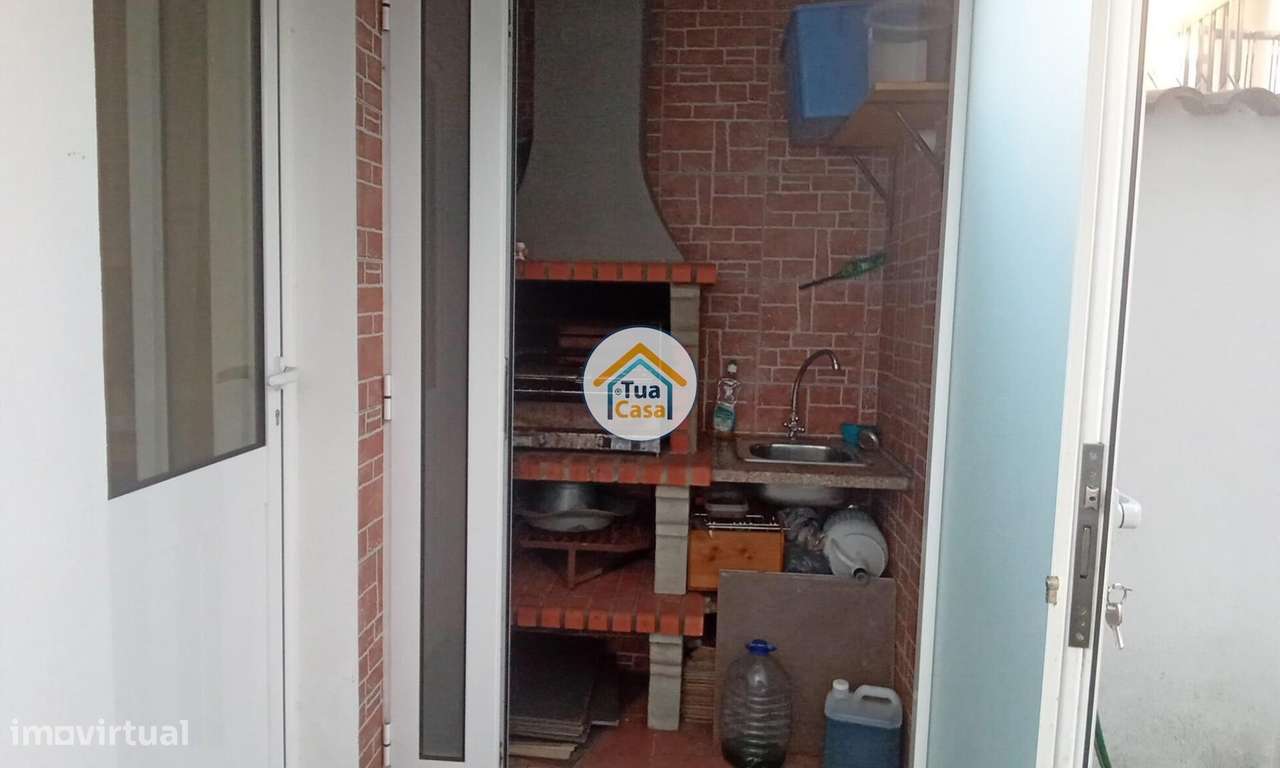 Andar de Moradia T3  em Abraveses com Anexo T1 Suscetível de Utilizaçã - Grande imagem: 4/60