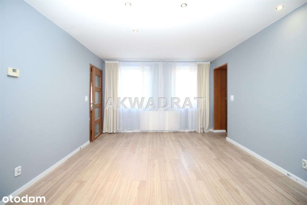 Mieszkanie, 77 m², Wałbrzych
