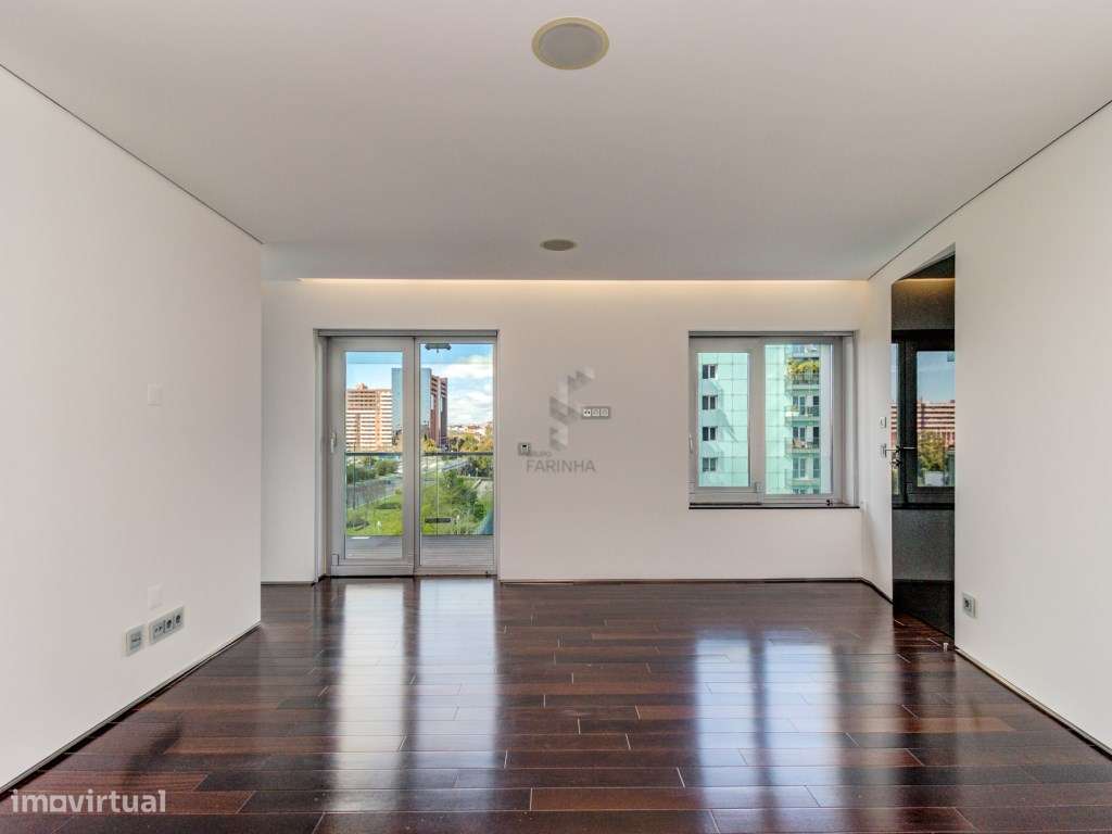 Magnífico apartamento T5 + 1 no Condomínio Jardins São Lourenço - L...-24