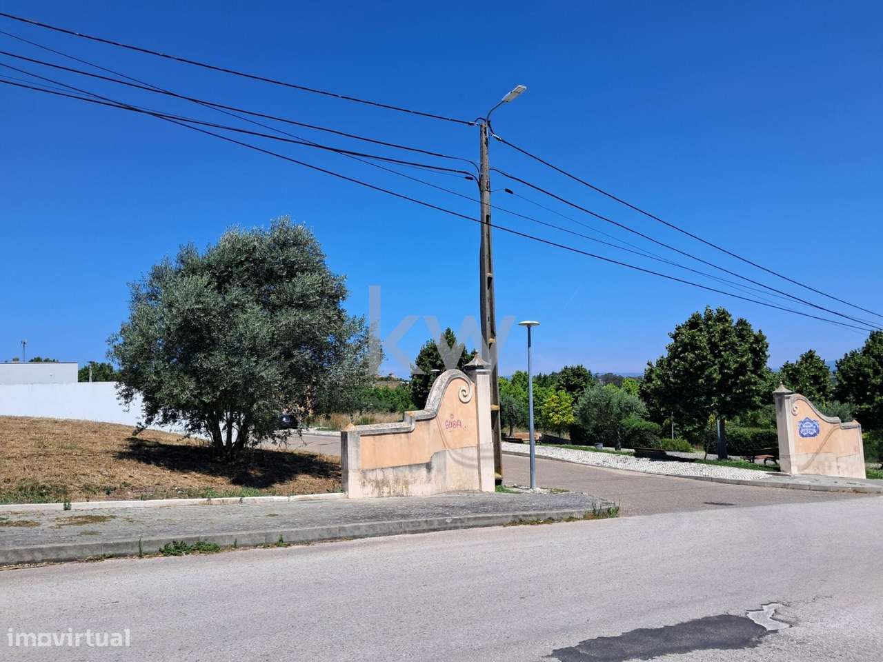 Terreno para construção de moradia - Grande imagem: 2/5