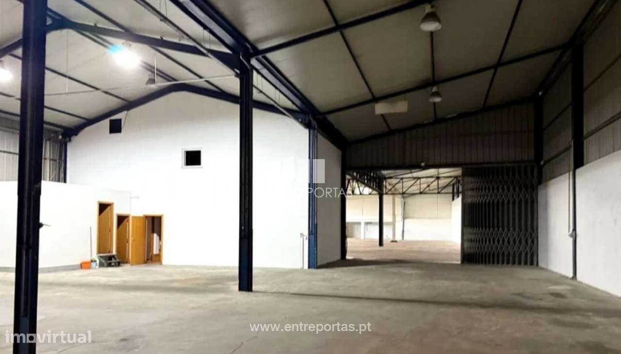 Venda de Armazém Industrial, em Chorente, Barcelos - Grande imagem: 4/19