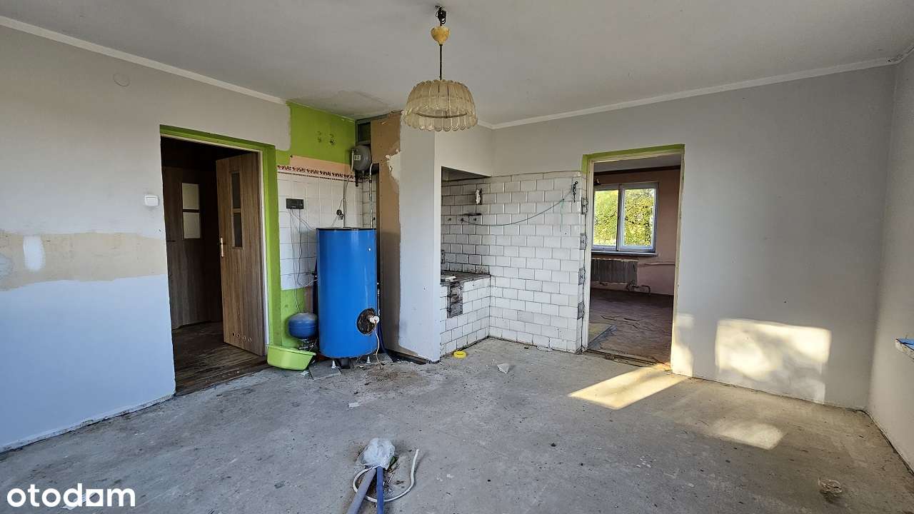 Dom 5-pokojowy z dużą działką i garażem-8