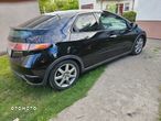 Honda Civic 1.8 Executive - 17