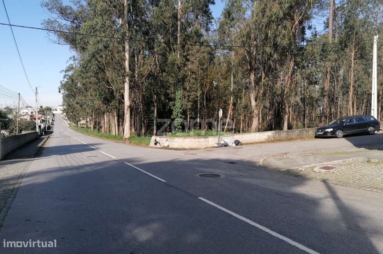 Terreno Urbanizavel com 10,120 M2 em Fradelos, Famalicão - Grande imagem: 4/21