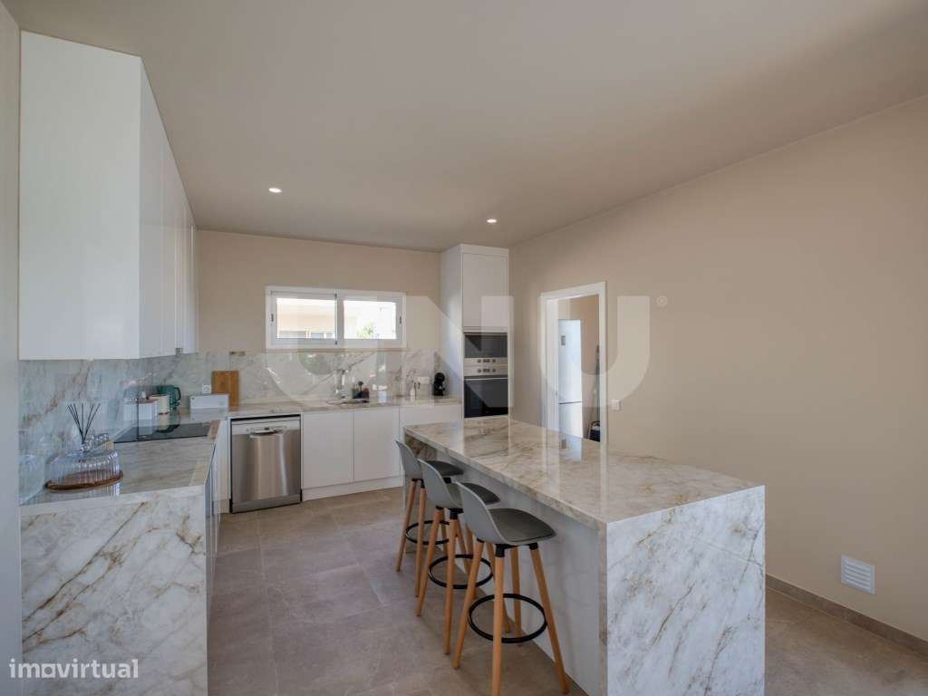 Moradia nova, T4, à venda na Quinta do Bom Sucesso, Vau, Óbidos. - Grande imagem: 5/28