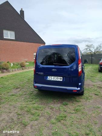 Ford Tourneo Connect - 14