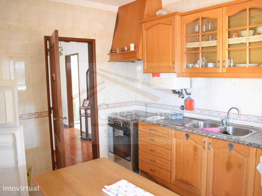 Apartamento T3 no Centro do Cadaval-5