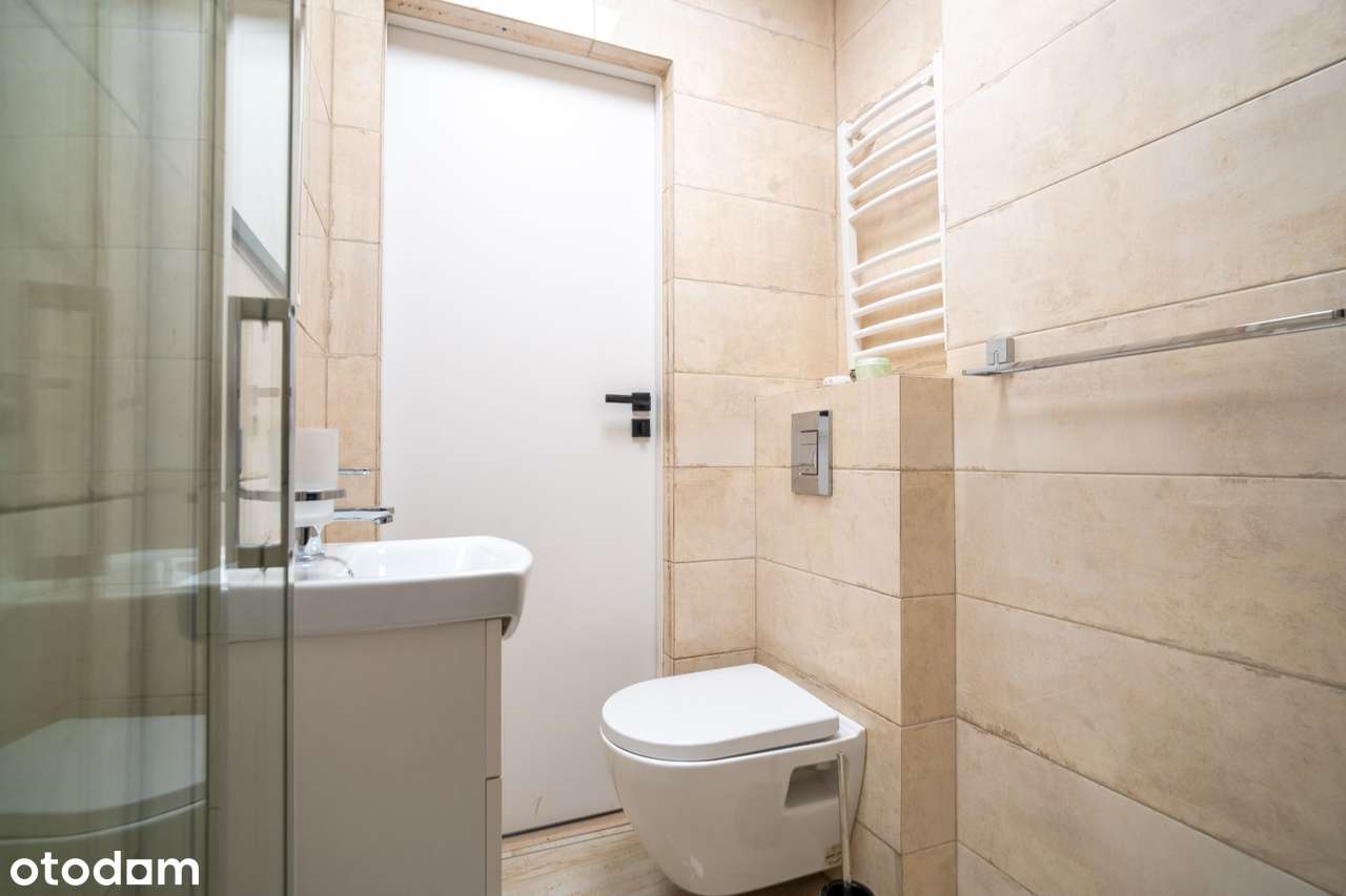 8 pokoi Bielsk Podlaski Centrum Dom dla pracowników 27 osób - Pełny obrazek: 5/18