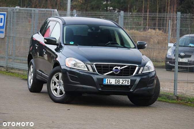 Volvo XC 60 2.4D AWD Momentum - 1