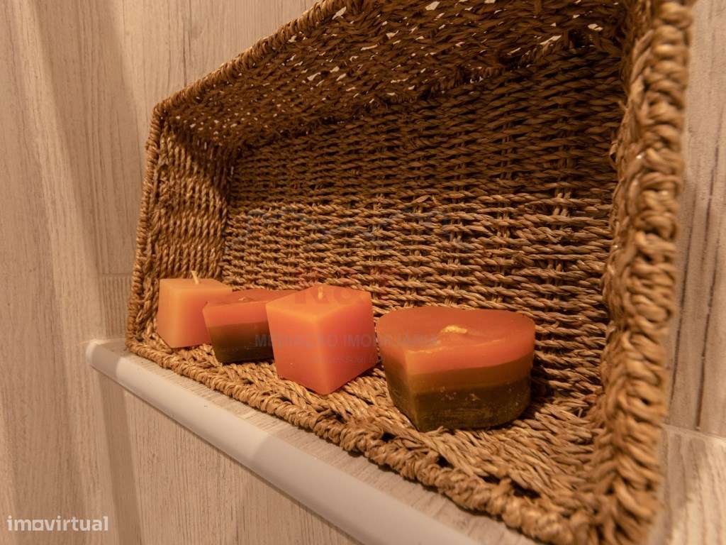 T2 remodelado na 1ª linha da Praia da Rocha-18