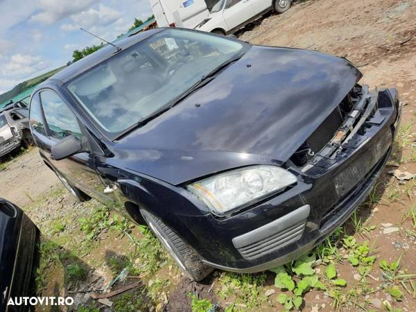 Piese/Dezmembrez Ford Focus 2 caroserie 2+1 uși,an 2006 motor benzină - 5