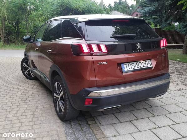 Peugeot 3008 1.2 PureTech Allure S&S - 28