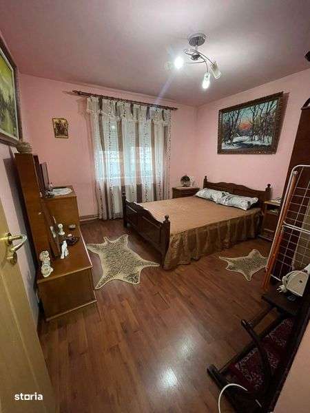 Apartament de inchiriat - Imagine principală: 4/8