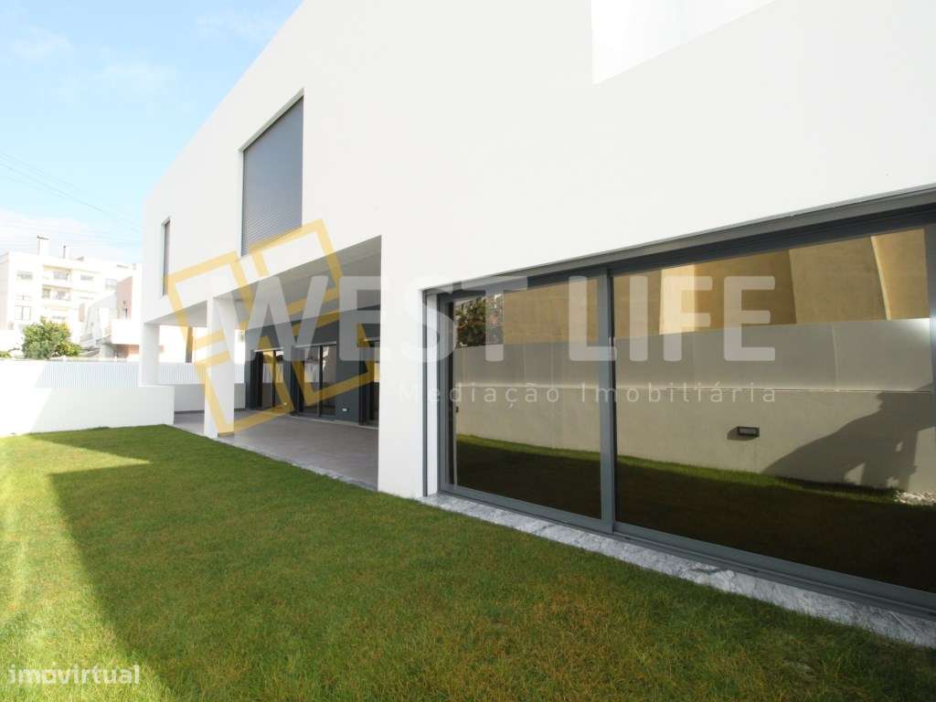 Apartamento T3 com 85m2 de Jardim Privativo e Piscina - Loures - Grande imagem: 3/37