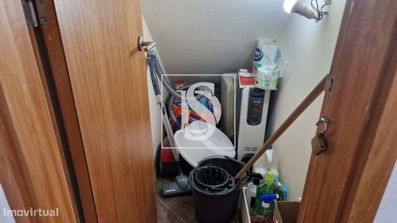 Vivenda Rústica T2- Renovada para venda em Salamonde Vieira do Minho-14