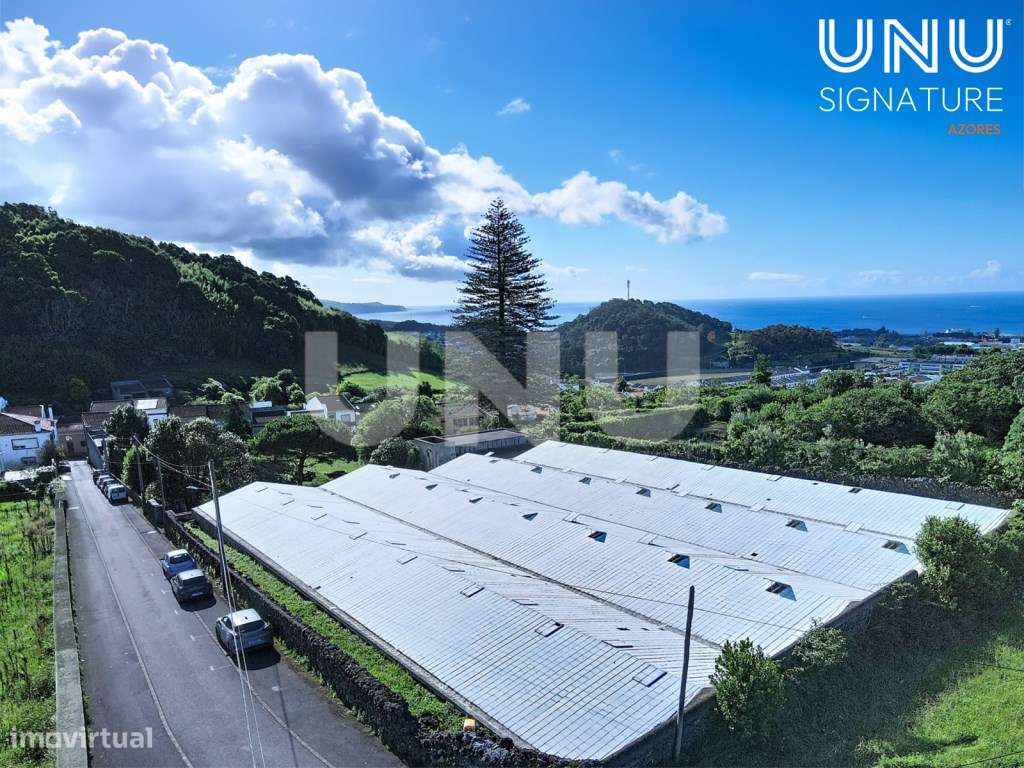 Terreno com possibilidade de construção na Fajã de Cima-3