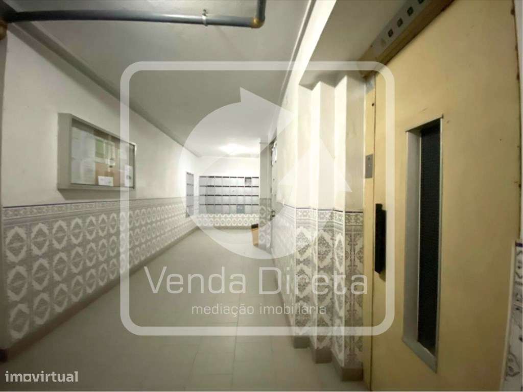 Apartamento T4 com 127 m², varanda e elevador no Pinhal Novo locali...-12