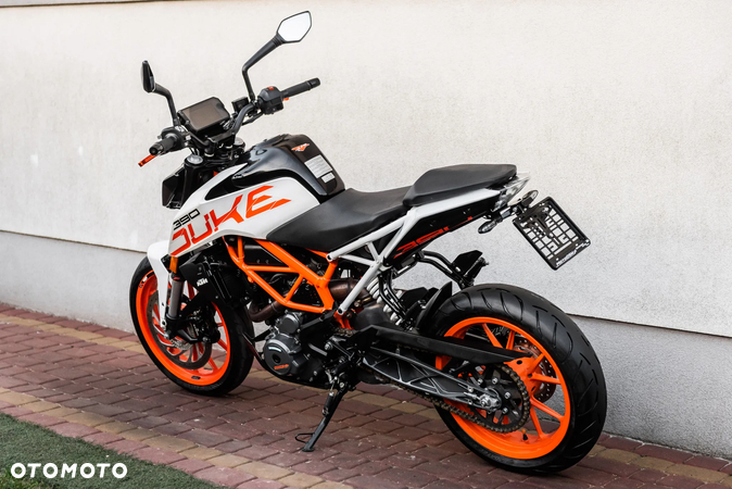 KTM Duke - 4