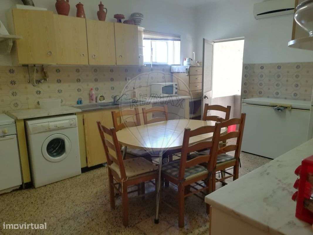 Moradia T5 para venda-16