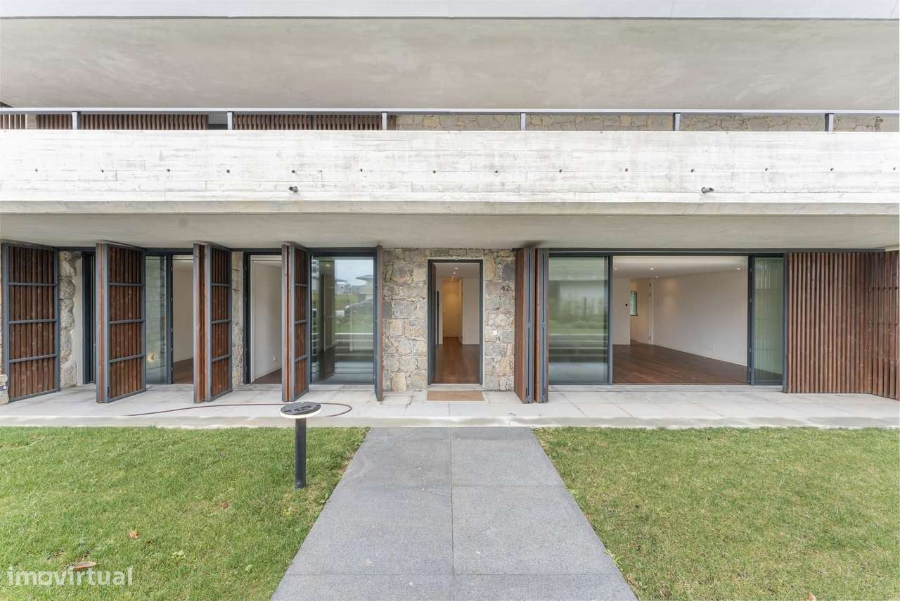 Apartamento T2 Com Piscina Areia Cascais