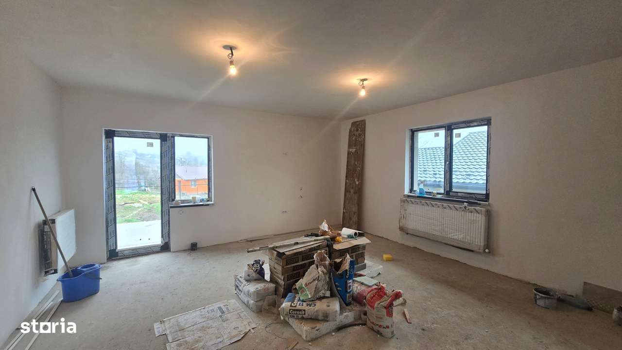 Casa de vânzare în Ciurbesti doar la 145.000 Euro-8