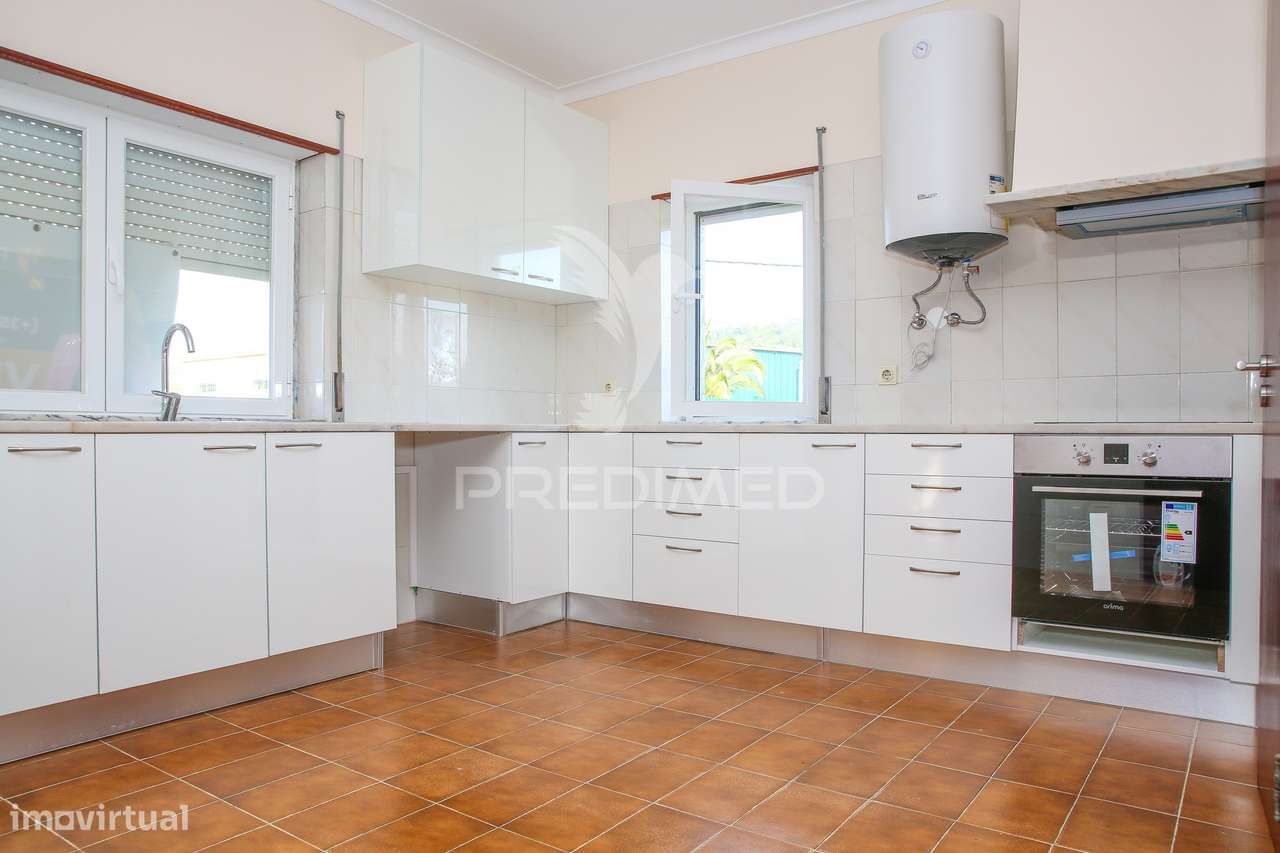 Moradia T2 2 Remodela Em Arruda Dos Vinhos