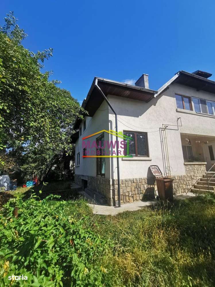 Casa P+S cu teren, in Breaza - vis-a-vis de Liceul Militar - Imagine principală: 2/15