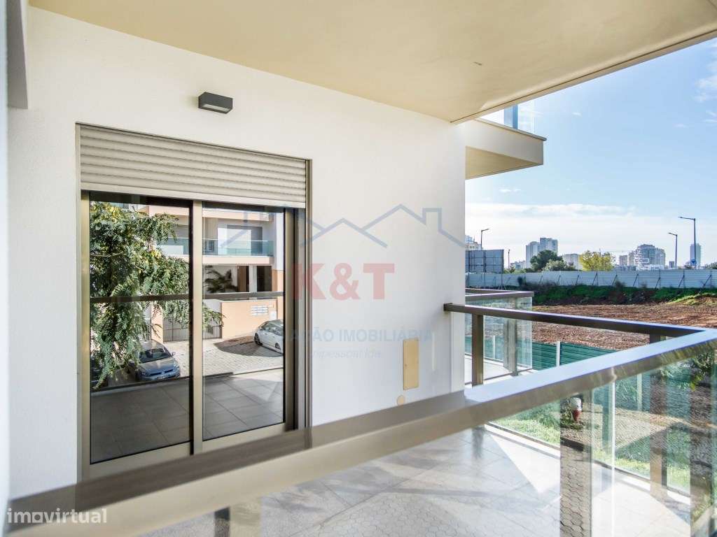 Apartamento T2 nos Jardins do Amparo-19